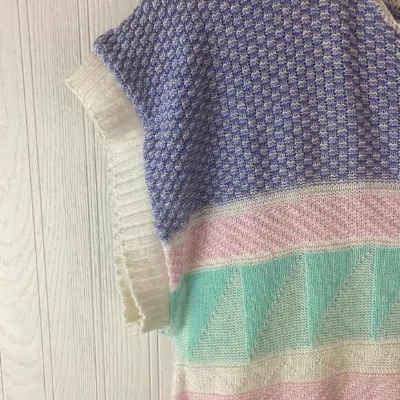 Vintage 90's Women's Short Sleeve Sweater Pastel Stripes - Picture 2 of 3